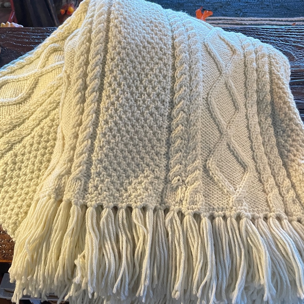 Afghan Throw ecru fisherman cable knit with tassels
